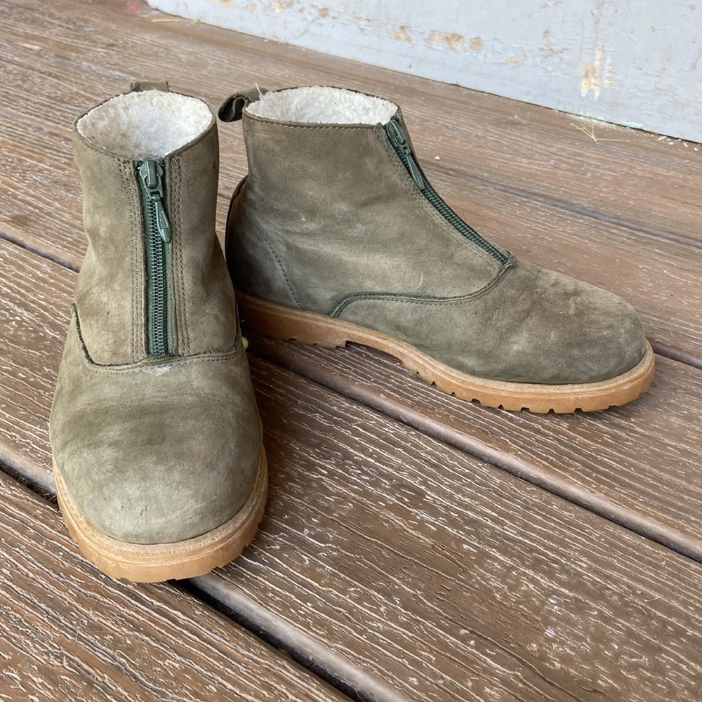 LLBean girls thinsulate boots